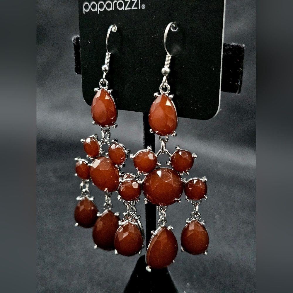 🤎'Afterglow Glamour' Brown & Silver Earrings - Paparazzi Accessories🤎